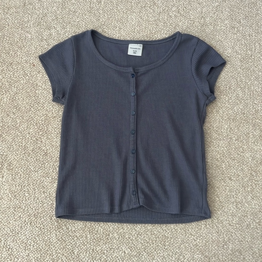 Abercrombie kids short sleeve shirt with buttons, Size: 11/12, Color: blue